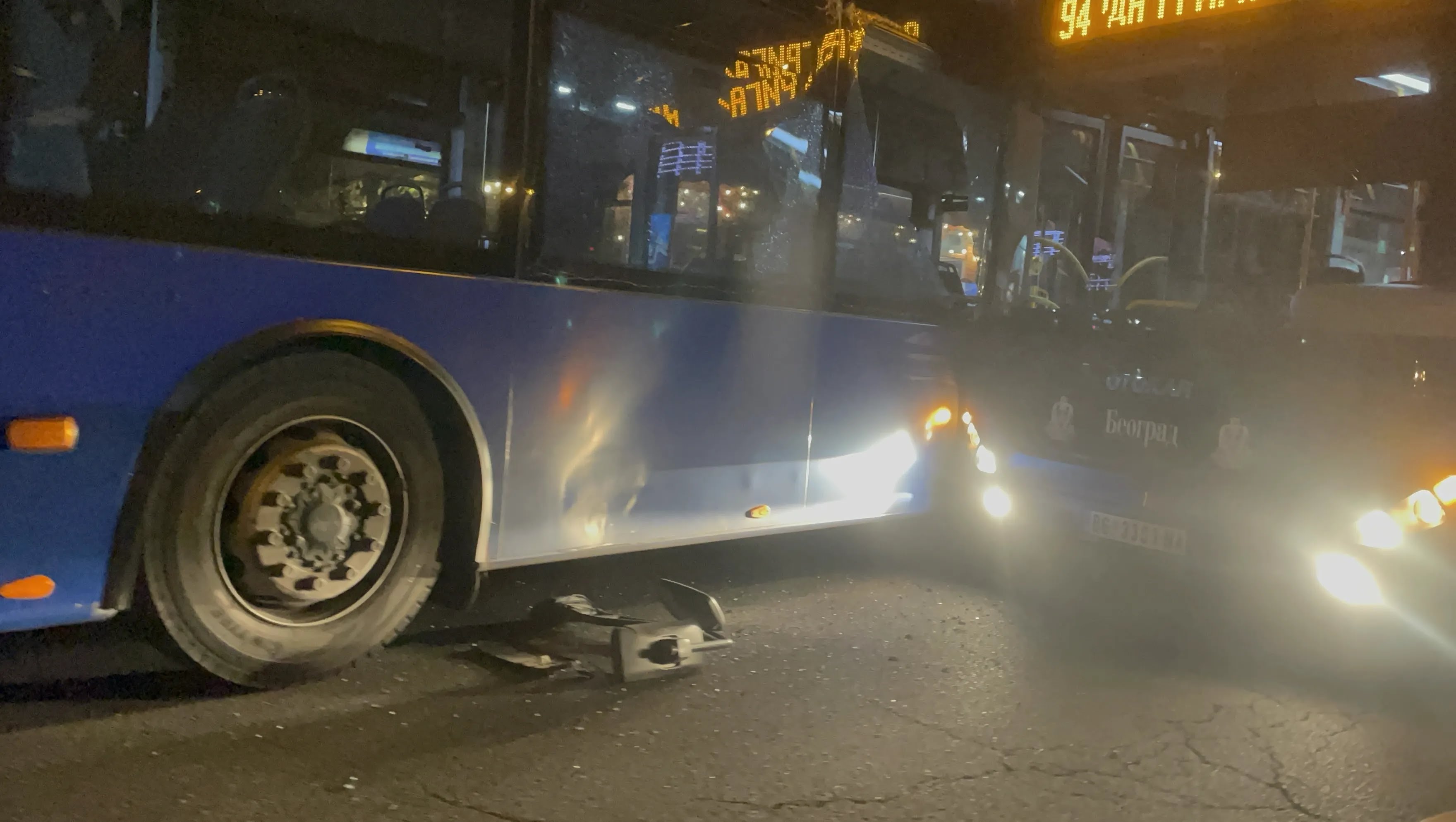 Sudar autobusa u Rakovici! Zakucala se vozila na linijama 47 i 94