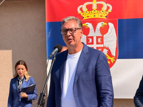 Vučić u Lučanima
