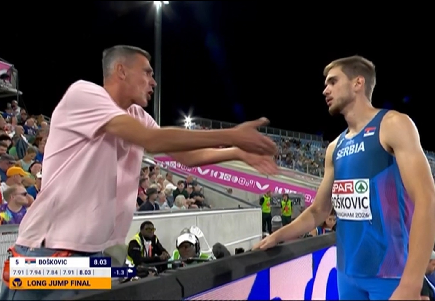 Dragutin Topić je postao hit zbog onoga što je rekao "sinu" pred zadnji skok u finalu: "Boli me k...c razumeš"