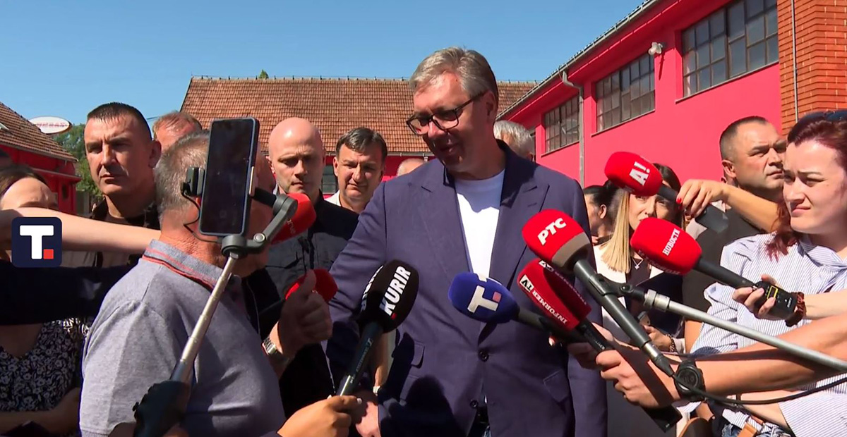 Vučić o prebijanju Nenada Raškovića: "Njegova leđa su lice Aljbina Kurtija"