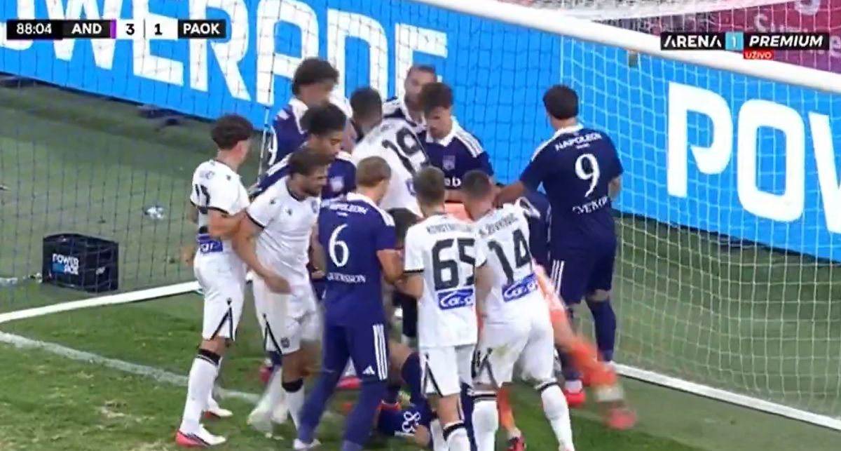 Živković dao gol kakav ne daje često, pa zbog tuče i haosa dobio crveni karton, Srbin ga smirivao, pa slavio!