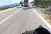 Ovo se zove "gledati smrti u oči": Snimak iz Grčke ledi krv, slaviće ubuduće dva rođendana!