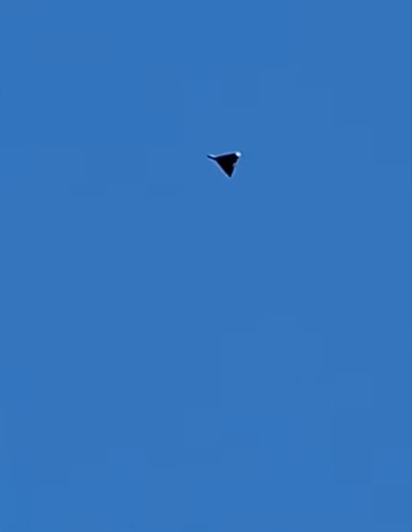 Tulča dron koji pada