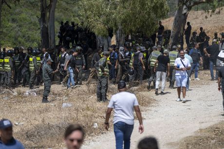 Sprečen novi pokušaj masovnog prelaska migranata iz Maroka u Seutu