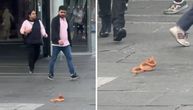 Neobična zmija u centru evropske metropole prestravila ljude: Pokušavala da ujede prolaznike!
