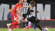 Mladost - Partizan: Poluvreme u Lučanima, domaćin ima ogromnu prednost, crno-beli u nokdaunu
