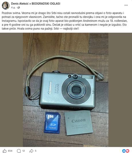 Fotoaparat sa buvljaka, uspomene, potraga za devojkom