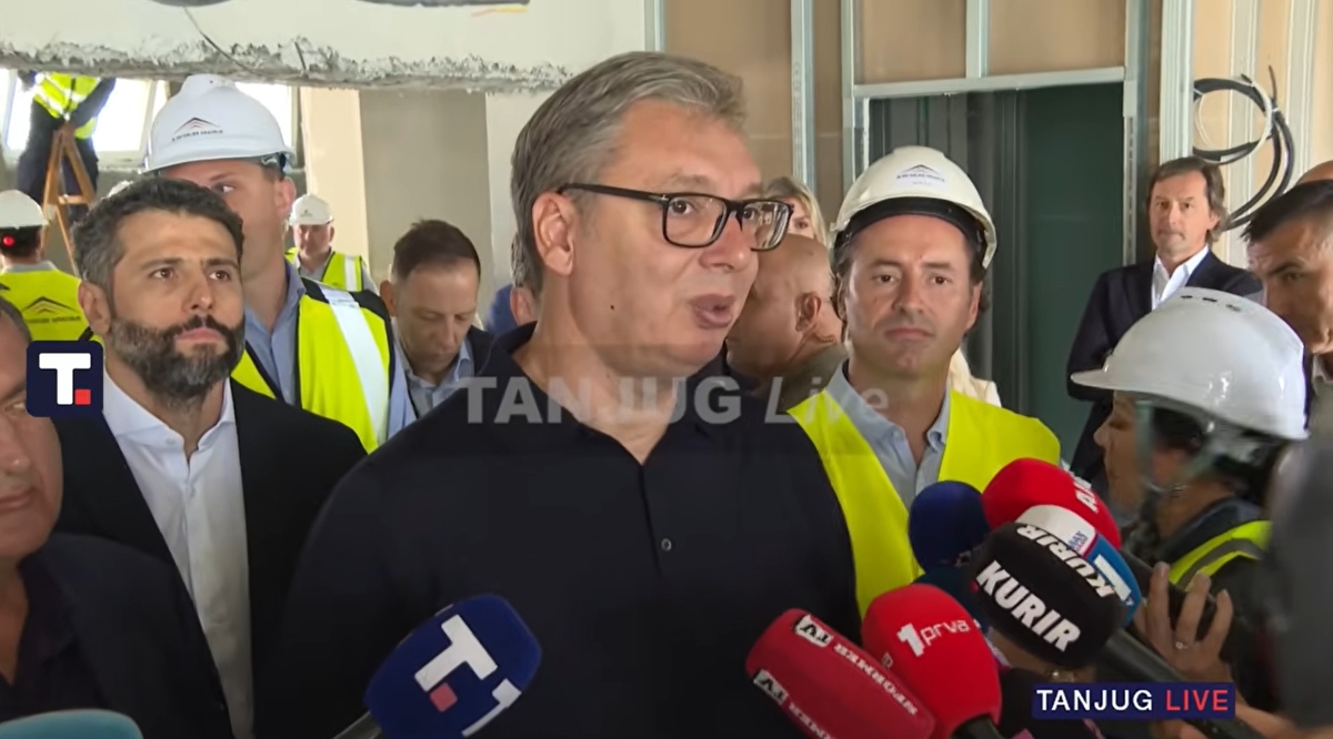 VUČIĆ OBIŠAO RADOVE U ZDRAVSTVU U toku obnova GAK Višegradska i izgradnja bolnice Tiršova 2
