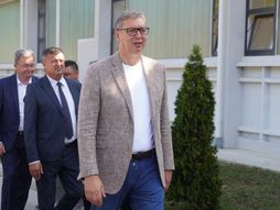 Aleksandar Vučić, Kuršumlija