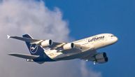 Drama u avionu za "drugi najveći srpski grad"! Pilot poslao signal za pomoć, aktivirana šifra za opasnost