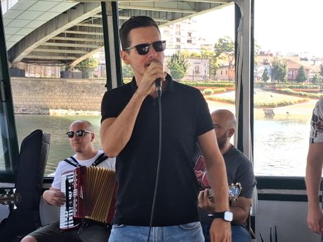 Brunch u parku, grupa S.A.R.S., Žarko Kovačević