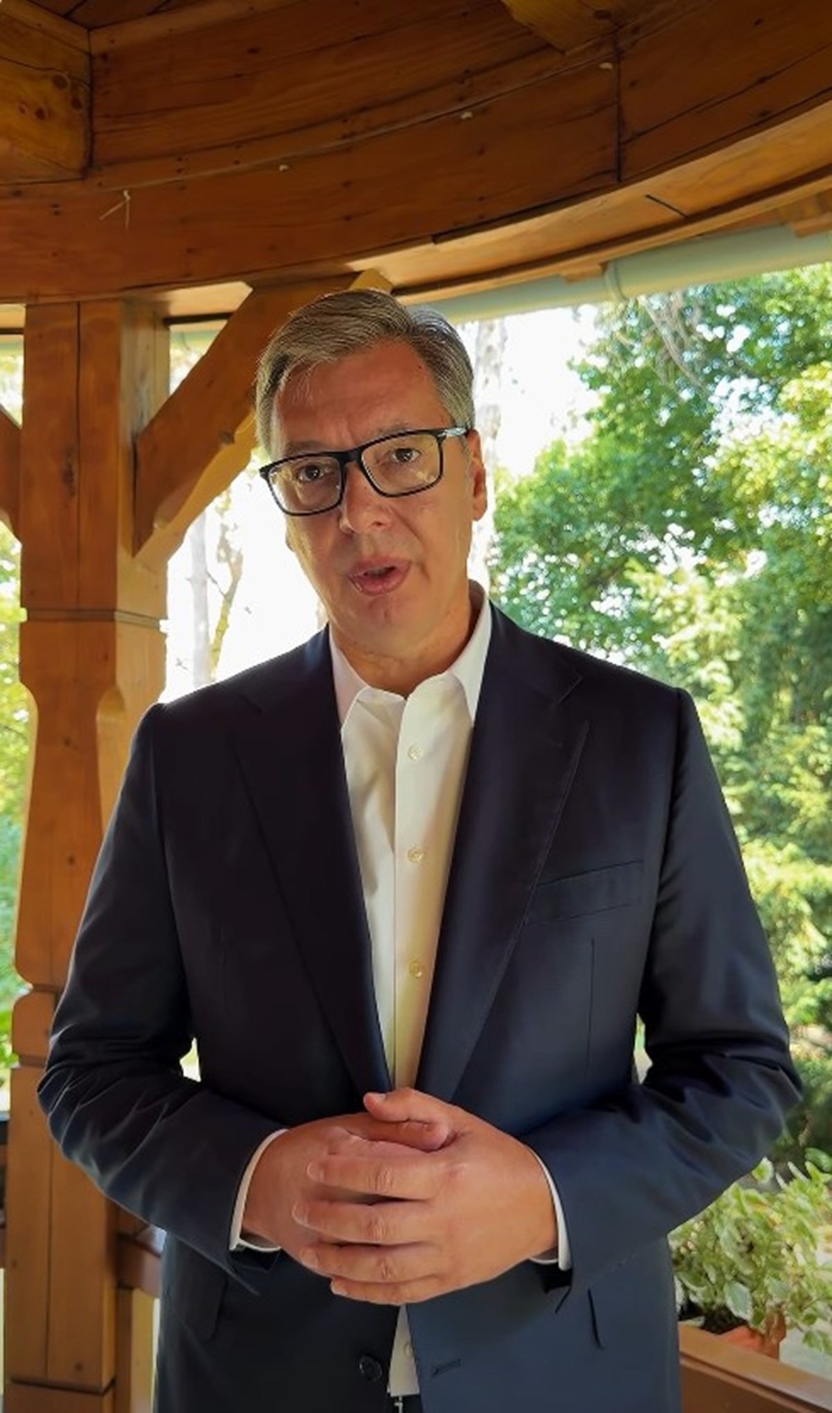 Vučić uputio pismo Ruteu: KFOR da zaustavi teror nad Srbima i otvaranje mosta na Ibru
