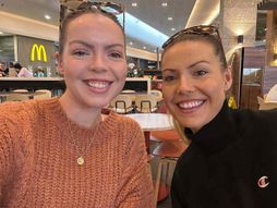 Casey O' Connor,Alana Horton