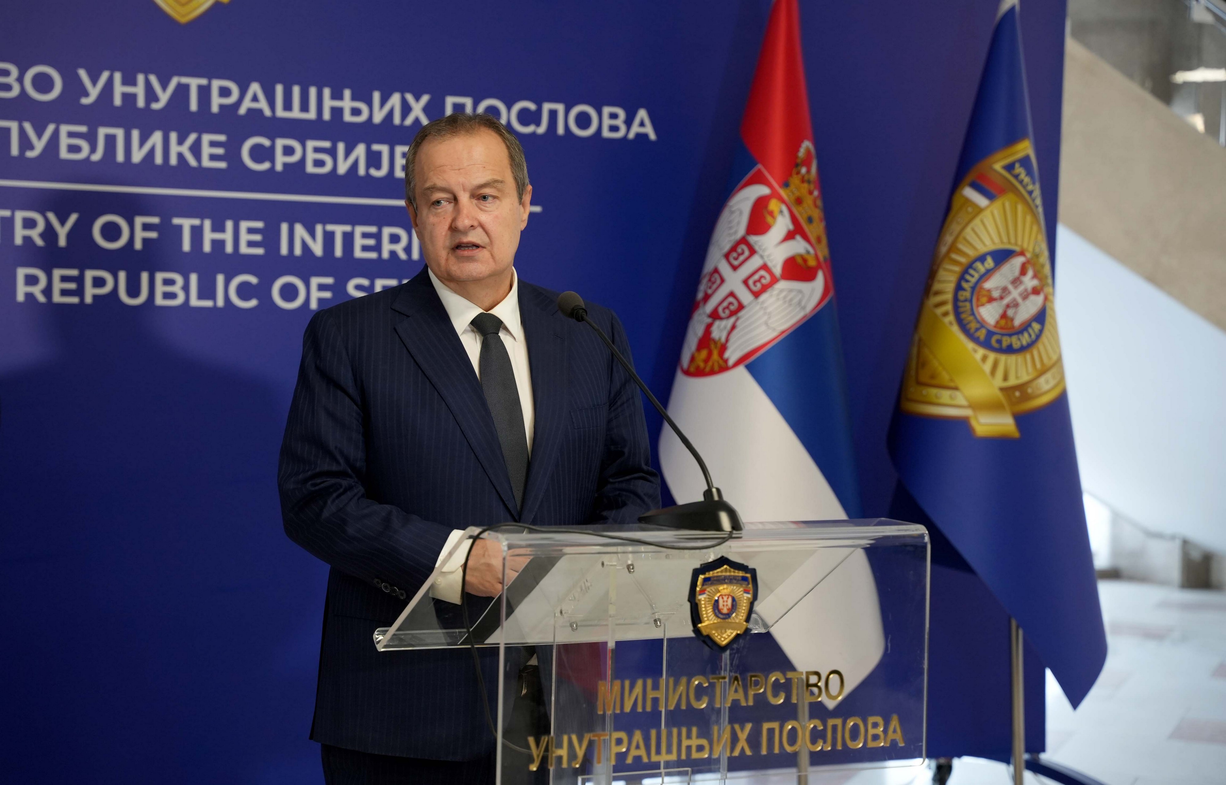 Srbija aktivirala sve kapacitete, oglasio se Dačić: U borbi protiv požara i pomoć iz inostranstva