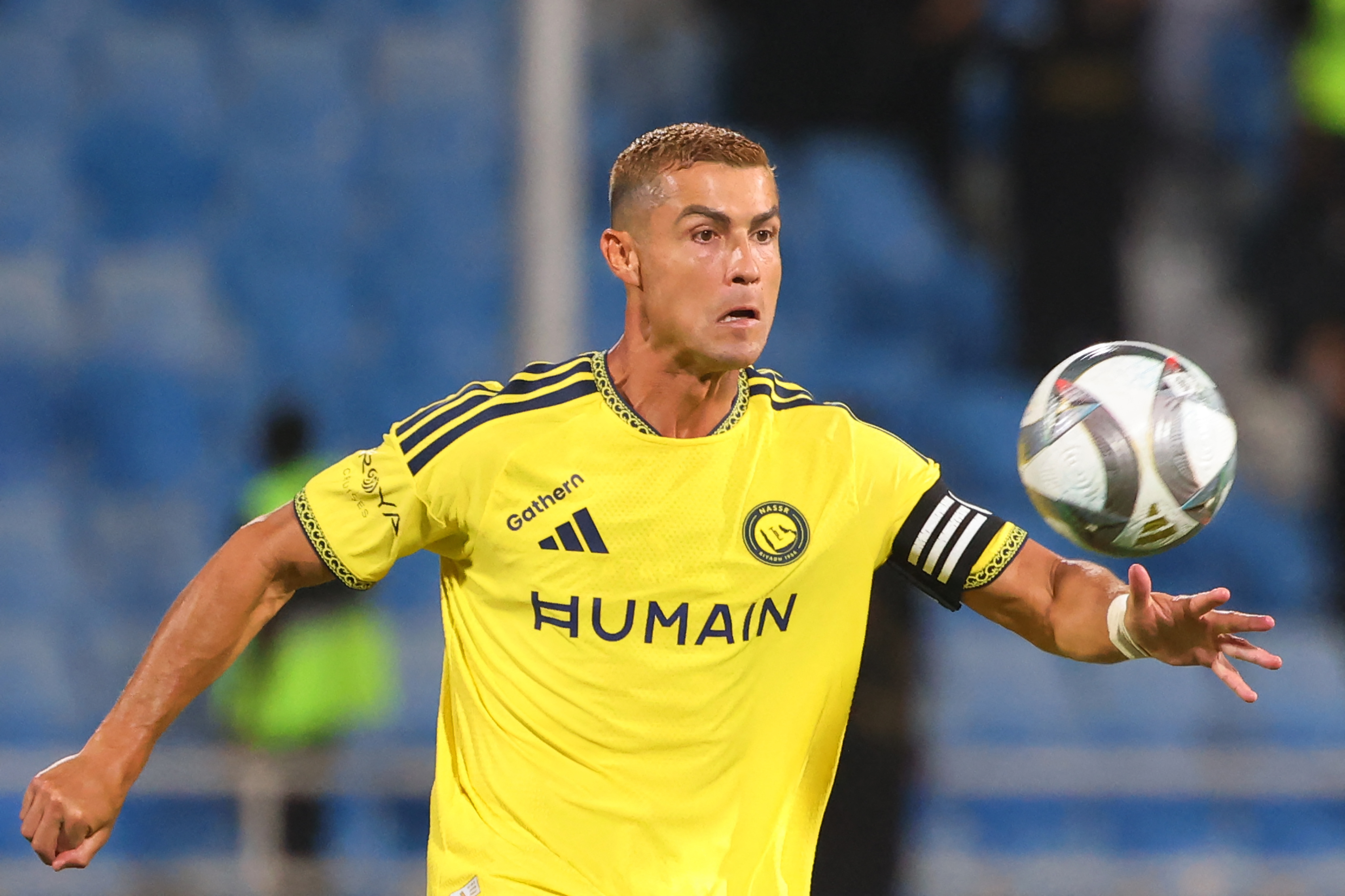 Ronaldo totalno promenio imidž i zakoračio ka večnosti, izgleda mlađe nego protiv Partizana pre 24 godine