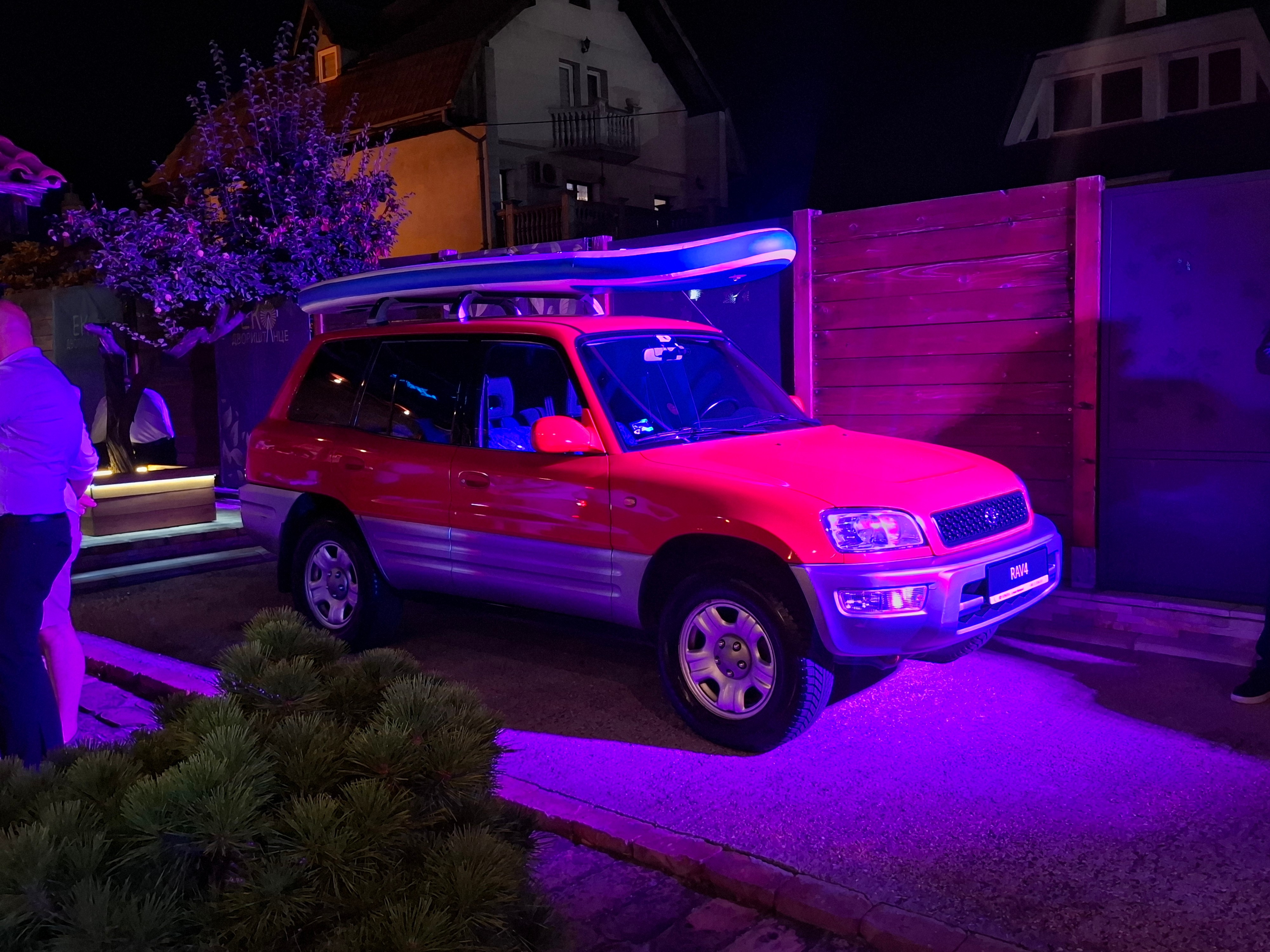 NI SVEĆICU NIJE ZAMENIO- 27 godina i nula kvarova! Beograđanin, 1999. uvezao prvi model, pogađate koji je auto