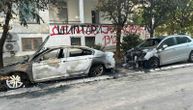 BUKTINJA U ZAPLANJSKOJ PROGUTALA TRI VOZILA! Planuo "pasat" dilera, vatra usred noći spržila auto i motor