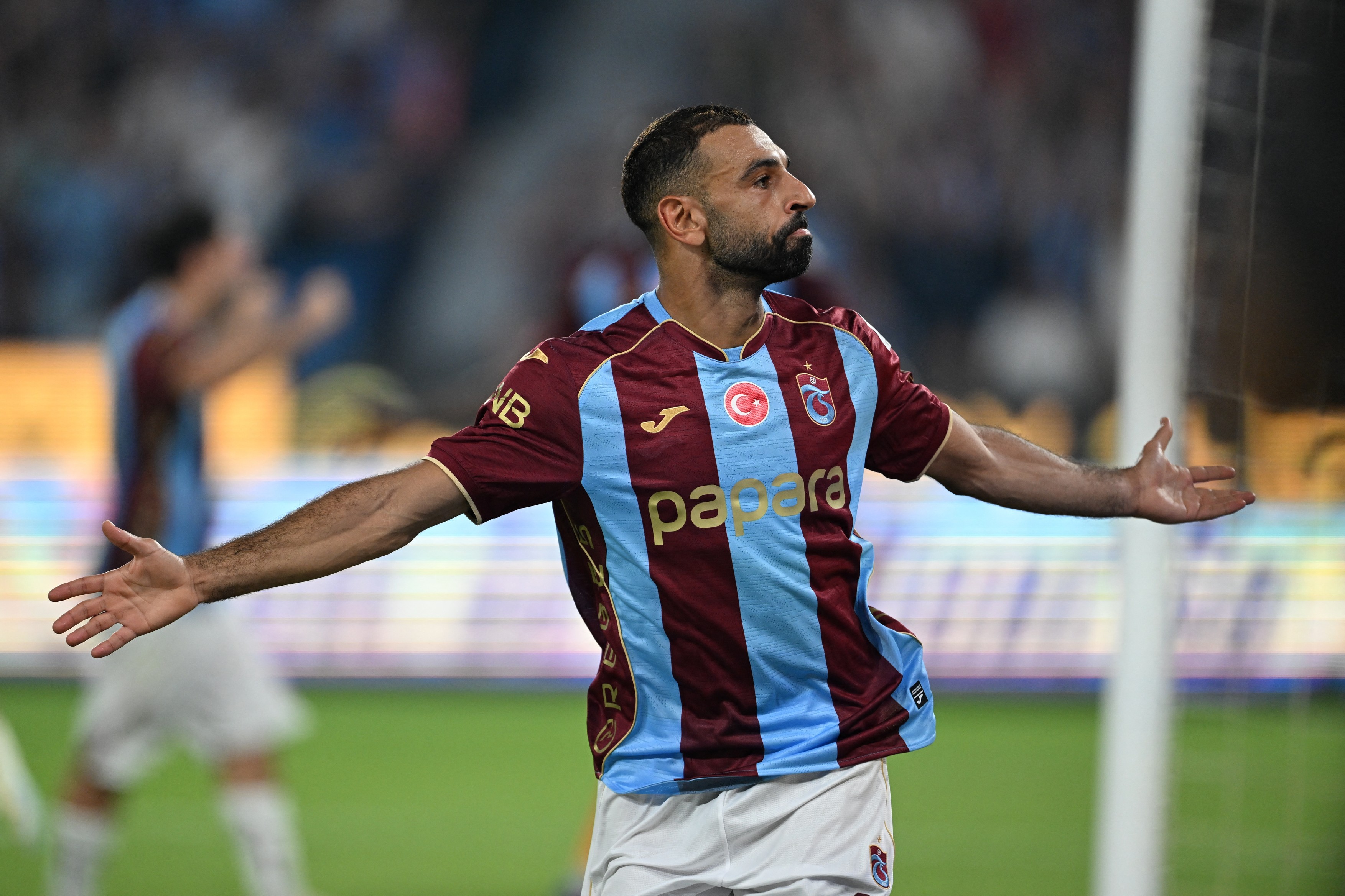 Forma je prolazna, klasa je večna! Salah sa dva gola vodio Trabzon, Egipćanin stao na korak od het-trika