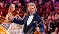 Tri generacije, jedan koncert: Kako Andre Riju osvaja publiku svih generacija?