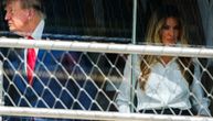 Šta je Melanija rekla Trampu? Kamere zabeležile napet trenutak, čitačica sa usana otkriva detalje