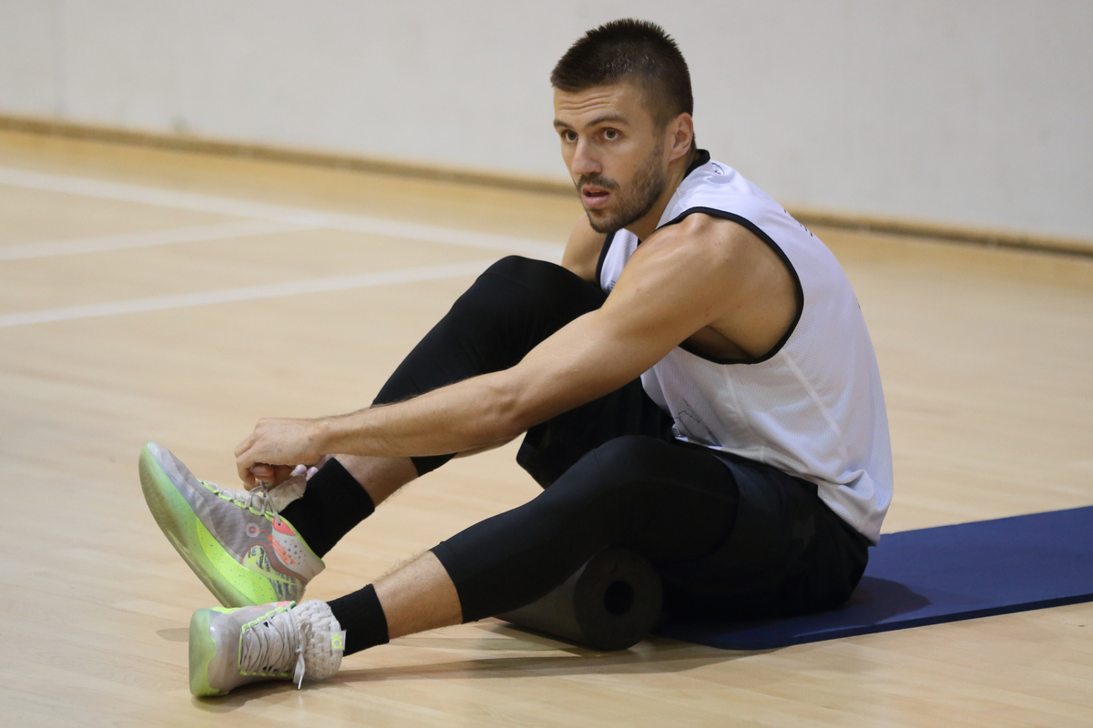 Nemanja Gordić potpisao, važan dan za Partizan