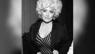 Kako je siromašna devojčica iz Tenesija postala kraljica kantri muzike: Ovo su detalji iz života Doli Parton