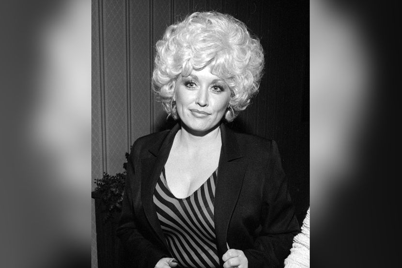 Posle šljokica i reflektora, Doli Parton želi ovakav kovčeg: Za večni počinak tražila OVO - razlog slama srca