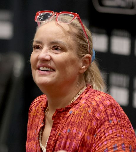 Lusi Dejvis