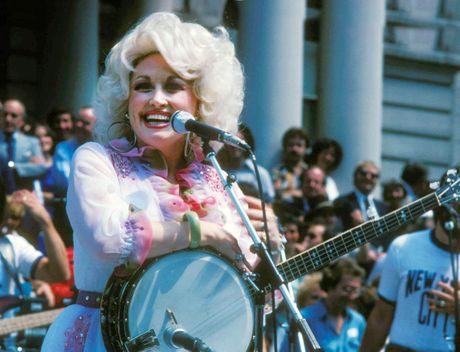 Doli Parton Dolly Parton