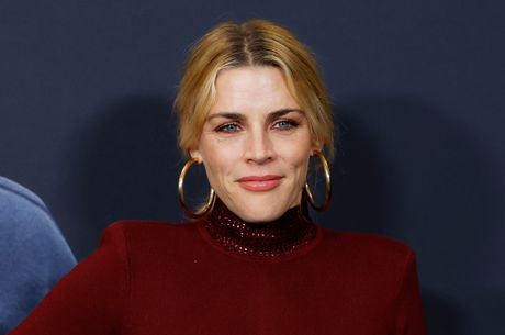 Bazi Filips, Busy Philipps