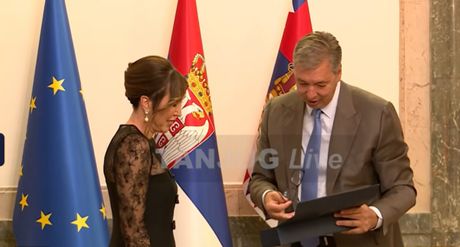 Aleksandar Vučić Jelena Janković