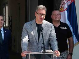 Aleksandar Vučić posetio Centar za razminiranje Srbije
