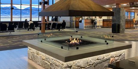 Montana Aerodrom, Bozeman Yellowstone International Airport