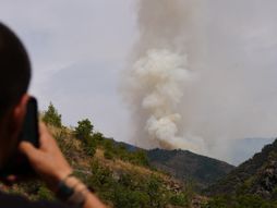 Stolovi, požar, gašenje