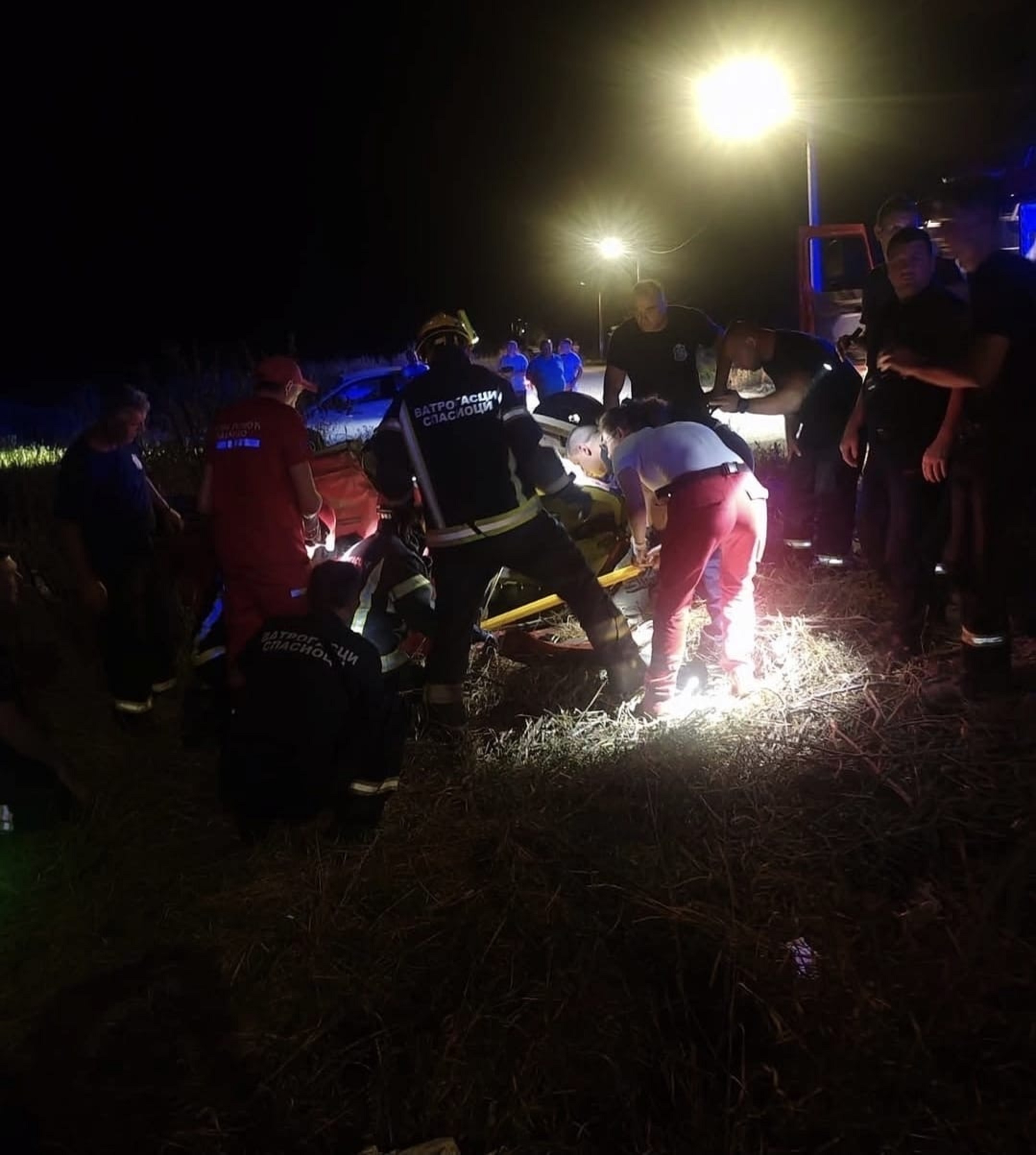 Nesreća u Novom Pazaru: Muškarac pao sa drugog sprata, nije video otvoren prozor