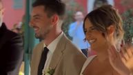 Naša glumica se udala u strogoj tajnosti! Ona blista u venčanici: OVO je partner kojeg je krila kao zmija noge