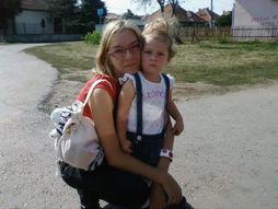 Ivana iz Zrenjanina ćerku Enu rodila sa 17 godina