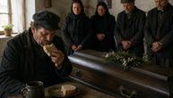 Jeli su grehove mrtvih za komad hleba i nekoliko novčića: Mračni običaj koji je opstao vekovima