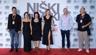 Niški filmski festival, četvrto veče: Jedna premijera i "Svadba", veliki broj glumaca prošetao crvenim tepihom