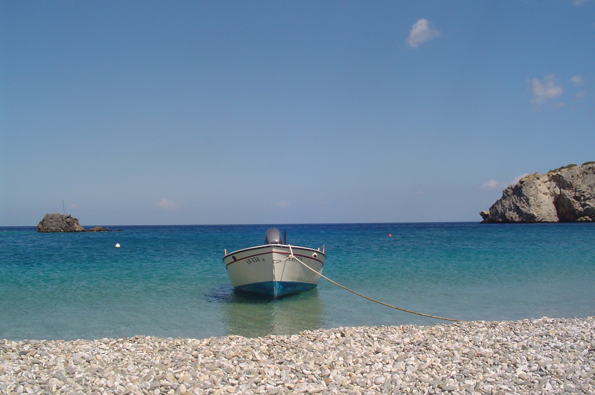 Grčka još krije ostrvo koje masovni turizam nije osvojio: Plaže su nestvarne, a sela čuvaju stari svet