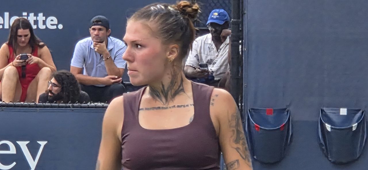Tetovirana Ukrajinka privukla veliku pažnju na US Openu: Bila protiv učešća Rusa, sada savladala Amerikanku