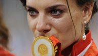 Bila je jedna od najlepših i najboljih ikada, obožavali je Putin i Duško Korać: "Gori" u bikiniju sa 44 godine