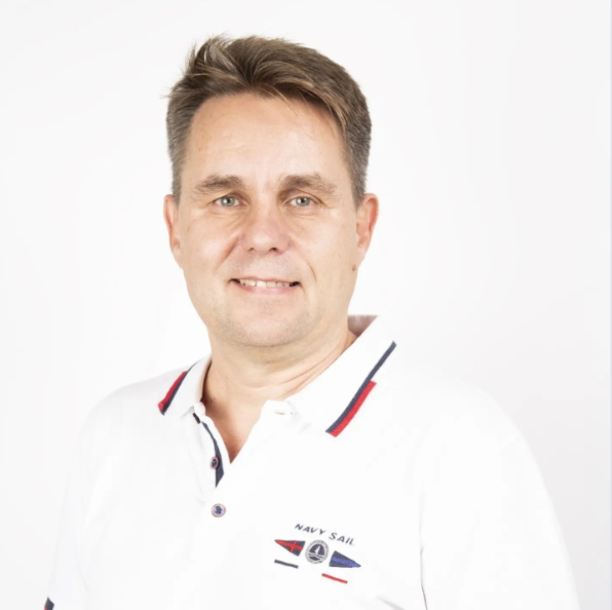 Dr Ivan Vukašinovć otkazao let za Njujork i sve svoje planove, pa spasao dečaka koga su minuti delili od smrt!