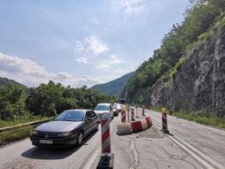 Radovi na putu