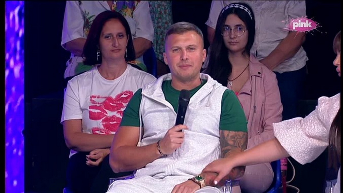 Stefan Karić ušao u Elitu 10, pa iskulirao Anđelu Đuričić u studiju: Janjuš već bacio oko na bivšu zadrugarku