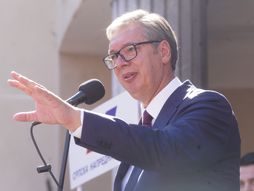 Vučić