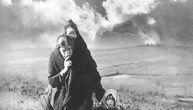 Kako je nastala NAJPOZNATIJA FOTOGRAFIJA SRPSKE MAJKE u Drugom svetskom ratu: Simbol progona i borbe