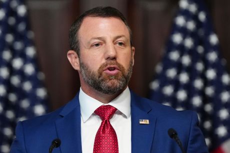Markvejn Malin, Markwayne Mullin