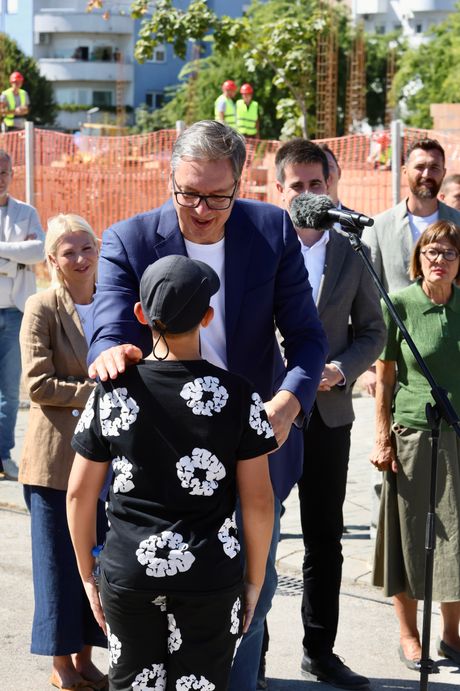 Aleksandar Vučić, Zapadnobački okrug izgradnja vrtića Predškolske ustanove 