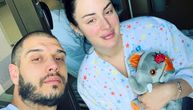 "Nismo stigli ni ime da ti damo" Dejan Dragojević slomljen nakon gubitka bebe, objavio fotografiju iz bolnice